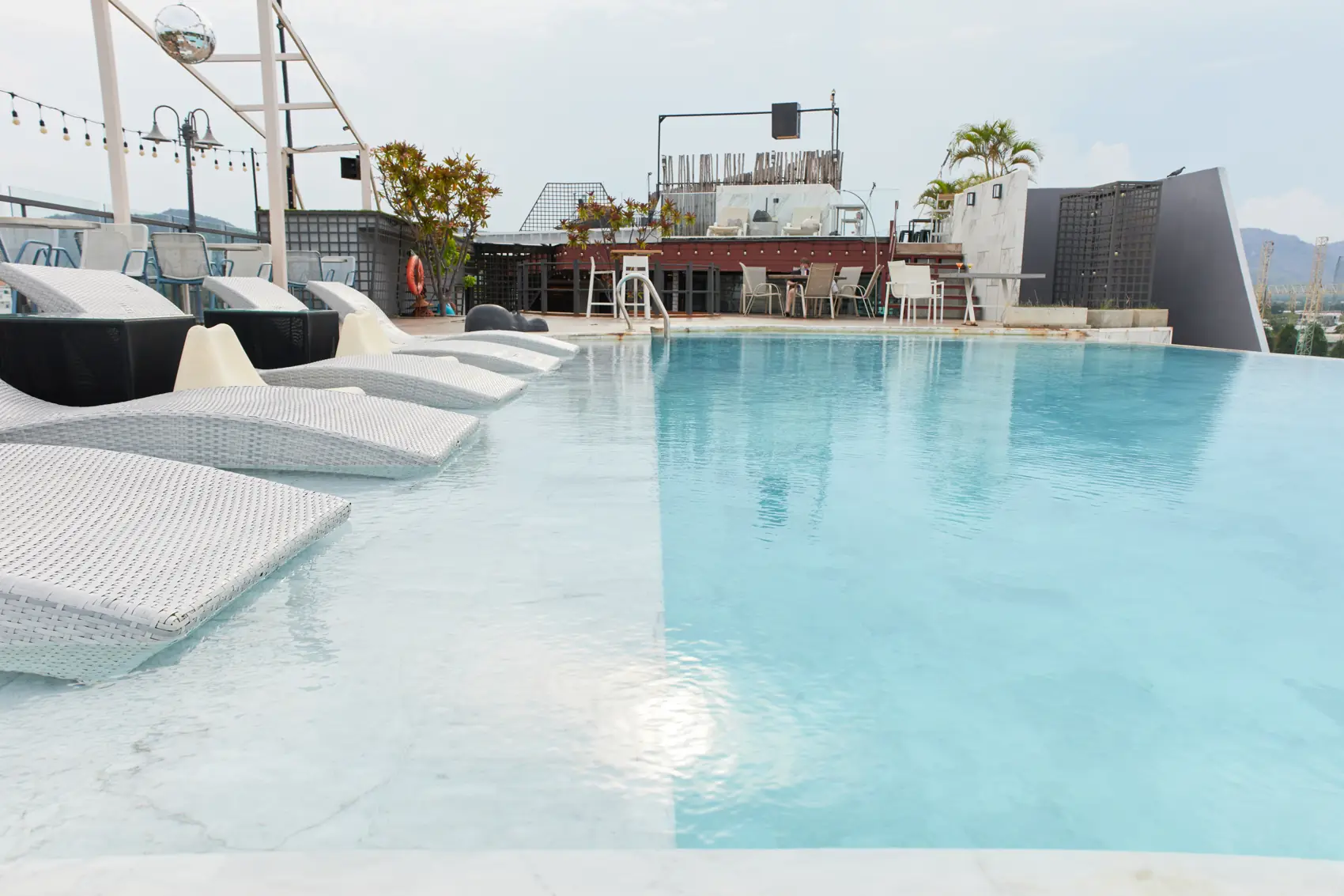 Rooftop pool by day